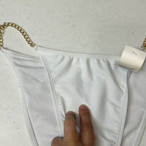 NWT Betty Jade high waisted sz Large white with gold chain at hips swimwear - Picture 8 of 9